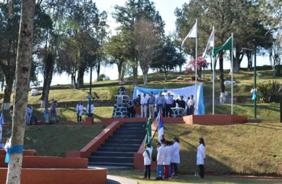 San Pedro: rindieron homenaje a San Martín con la plaza renovada