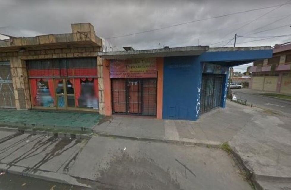 Hallan degollada a una mujer en un comercio de Villa Tesei