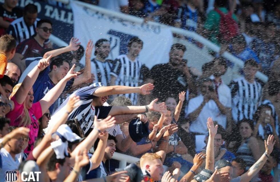 Talleres no pudo con Vélez ni con el calor