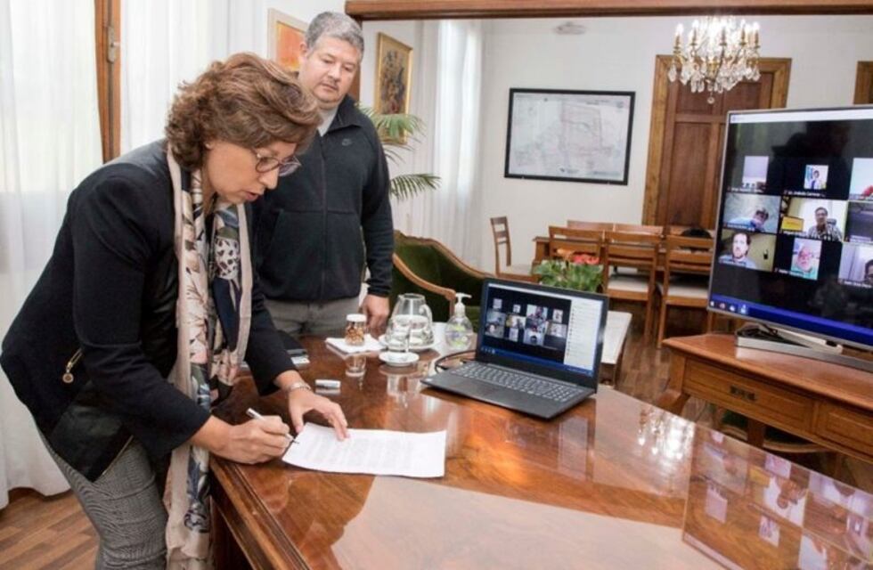Estatales de Río Negro cobrarán un 50% más en las asignaciones familiares