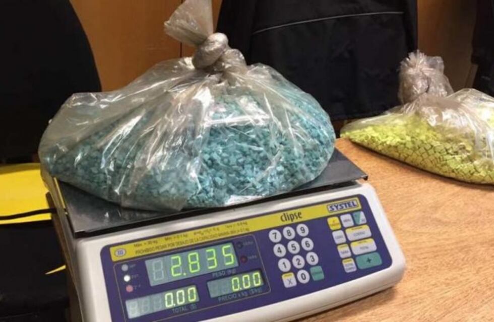 Juzgan a un ingeniero británico que quiso entrar a Córdoba con 11 kilos de éxtasis
