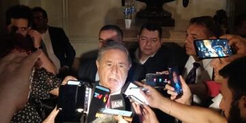 El expresidente Eduardo Duhalde, presente en la asunción de Alberto Fernández\u002E (Web)