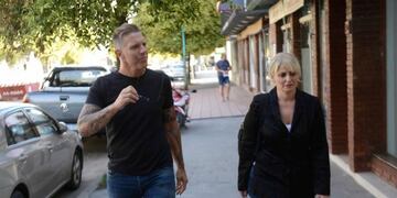 Alejandro Fantino y Romina Manguel ingresan para declarar en la fiscalia de Dolores\u002E