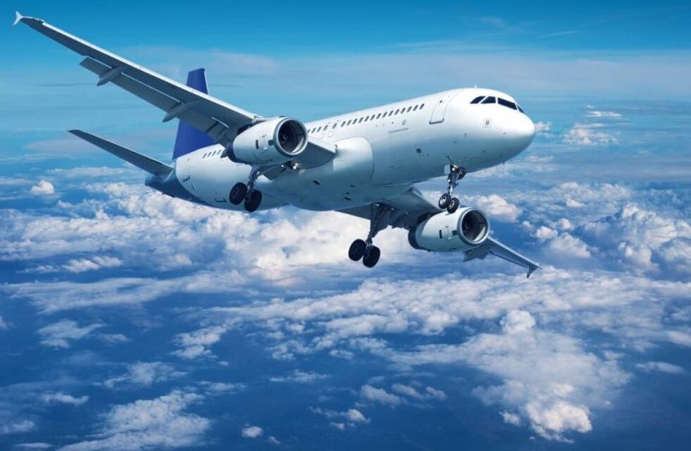 Suspenden a tres docentes por usar licencia médica para viajar