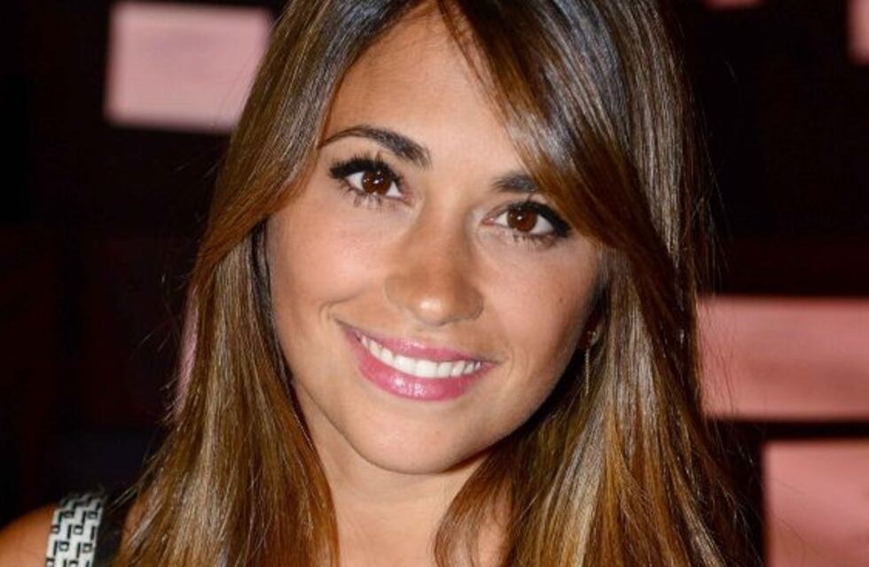 Antonela Roccuzzo mostró su pancita de vacaciones en Rosario