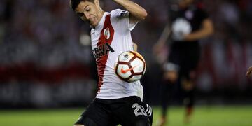 Alivio en River: Ignacio Fernández no sufrió un desgarro\u002E Foto: EFE\u002E