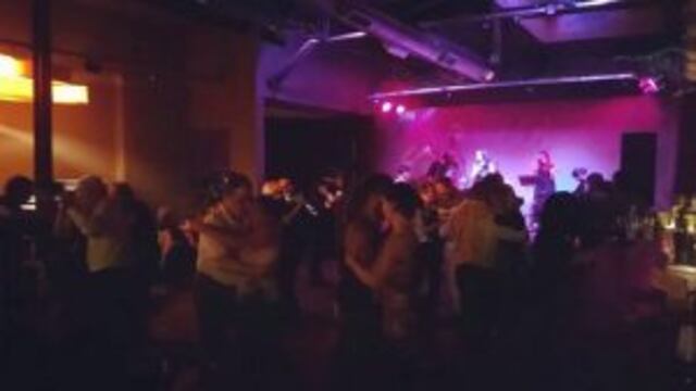 Los responsables del lugar ya habu00edan suspendido la presentaciu00f3n de bandas en vivo semanas antes.