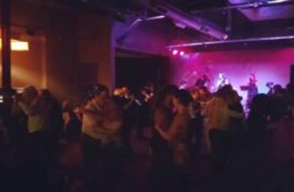 Clausuraron un bar cultural de Pichincha que había sido denunciado por ruidos molestos