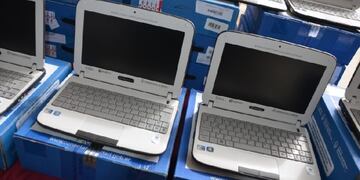 Con la entrega de las netbooks se busca que los estudiantes no pierdan la continuidad pedagógica durante la pandemia\u002E Web\u002E