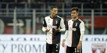 Cristiano Ronaldo y Paulo Dybala\u002E