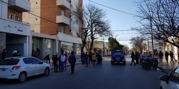 Investigan muerte de un joven caído de un edificio en Río Cuarto