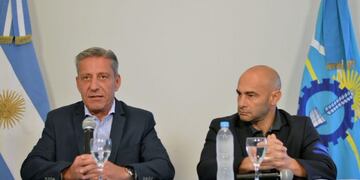 El gobernador Mariano Arcioni junto al Ministro de Gobierno, Federico Massoni\u002E