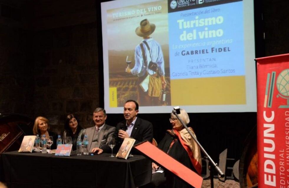 Libro de autor mendocino, entre los mejores del mundo