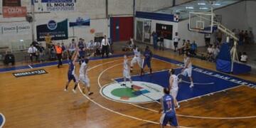 Oberá Tenis Club perdió ante Villa San Martín por el primer punto de los playoff\u002E (Diario Norte)