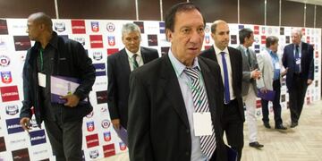 Bilardo se recupera tras la operación cerebral por el síndrome de Hakim-Adams\u002E (Foto: AFP / Claudio Reyes)