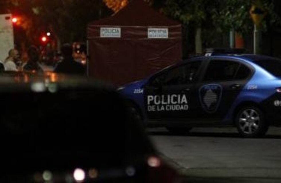 Atropellaron y mataron a un hombre al robarle su camioneta en Barracas