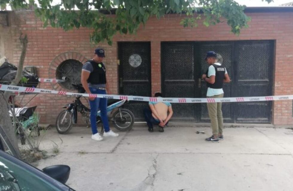 Un hombre fue detenido por robar un edificio de la capital