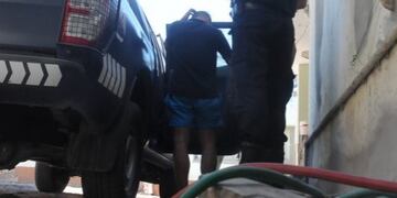 Lucas Fernández (30), auxiliar de la Oficina Fiscal de Santa Rosa acusado de abusar sexualmente de dos menores, fue detenido e imputado\u002E