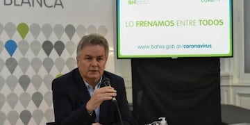 Héctor Gay, intendente de Bahía Blanca