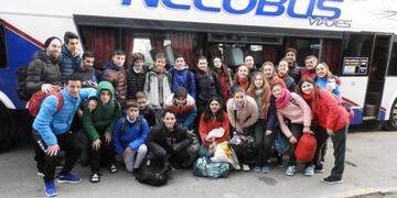 Planteles juveniles de hándbol viajaron a la Copa Buenos Aires