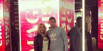 Emiliano Sala y su novia\u002E