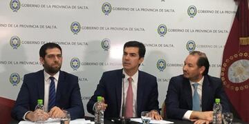 Juan Mnauel Urtubey en conferencia de prensa (La Gaceta)