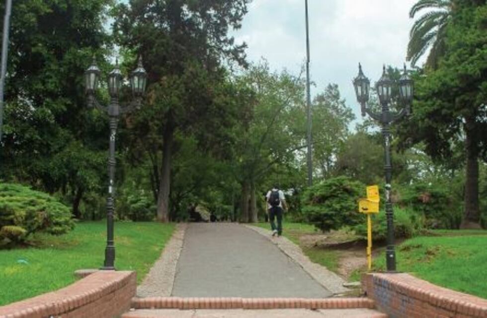 Convocan a un abrazo al Parque Las Heras