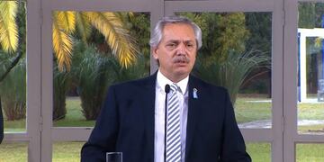 Alberto Fernández encabezó el acto por el Día de la Bandera de forma virtual (Presidencia)