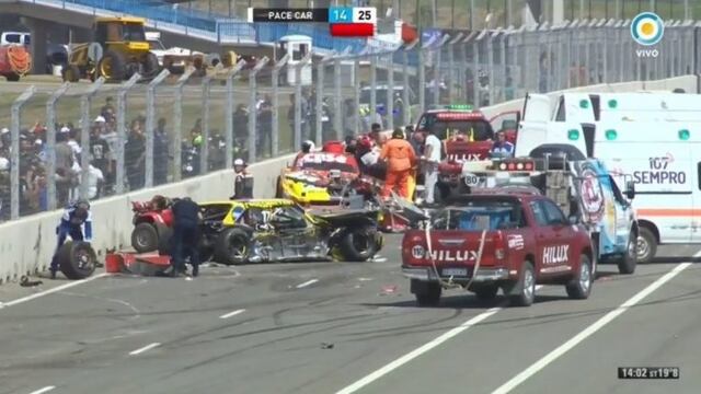 Terrible accidente múltiple durante el TC en San Luis\u002E