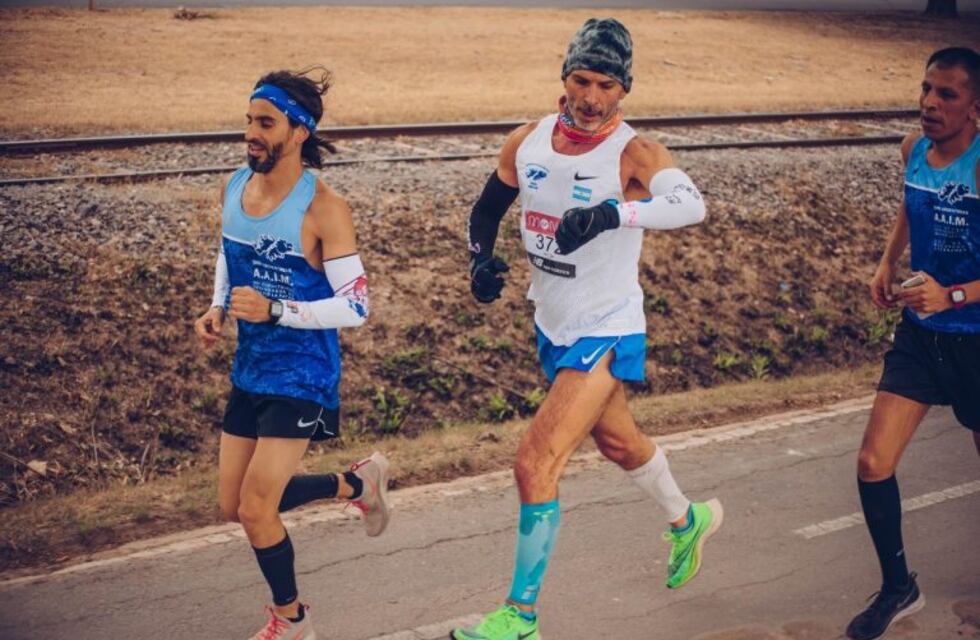 Destacaron la participación de Marcelo Cossar en Maratón de Londres