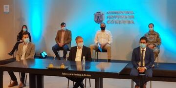 El COE, presidido por Juan Schiaretti, con el detalle de la situación epidemiológica en Córdoba\u002E