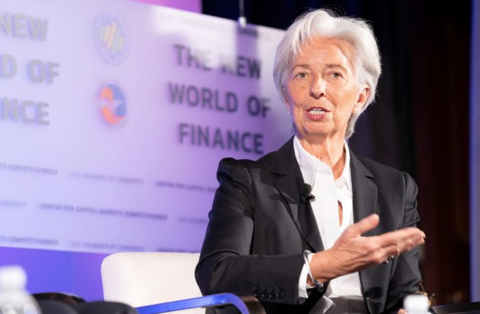 El FMI habla del fin de la recesión y libera otros U$S10.800 millones