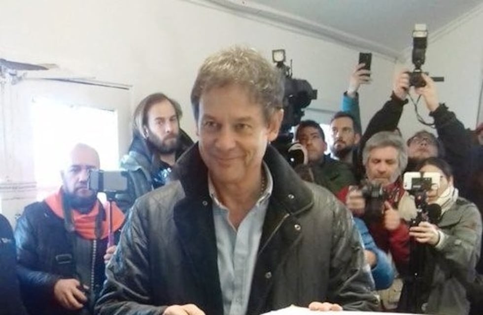 Que los vecinos vengan a manifestar su voluntad, dijo el candidato Eduardo Costa