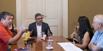 Jalil se reunió con comerciantes de Catamarca por la obra de peatonalización