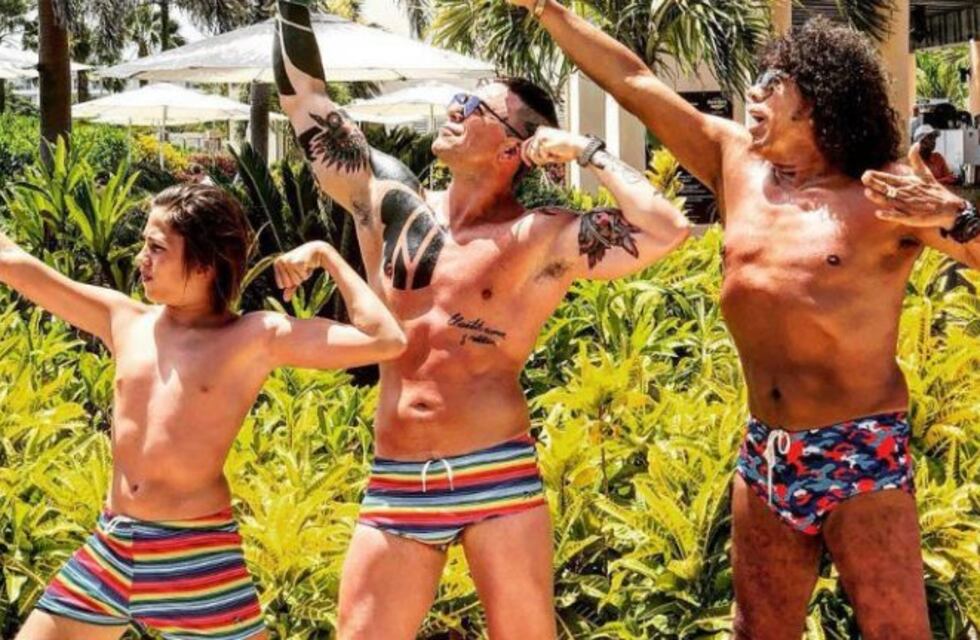 Las increíbles y divertidas vacaciones de la Mona Jiménez y su familia