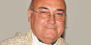 El obispo de San Miguel fue elegido por Francisco para trasladarse a la capital provincial\u002E (@AgenciaAica)