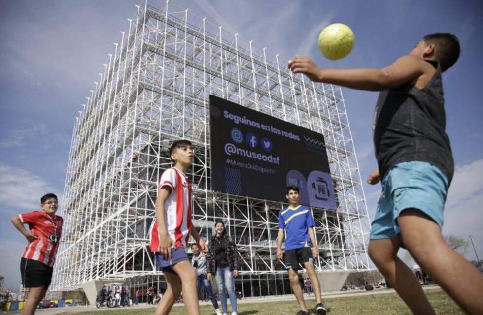 Proponen que el Museo del Deporte de Rosario se llame "Trinche" Carlovich