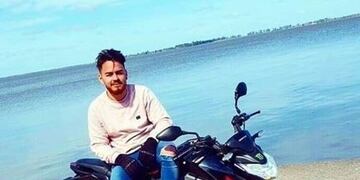 Bernal: así atacaron al motocilista que chocó y murió tras el accidente