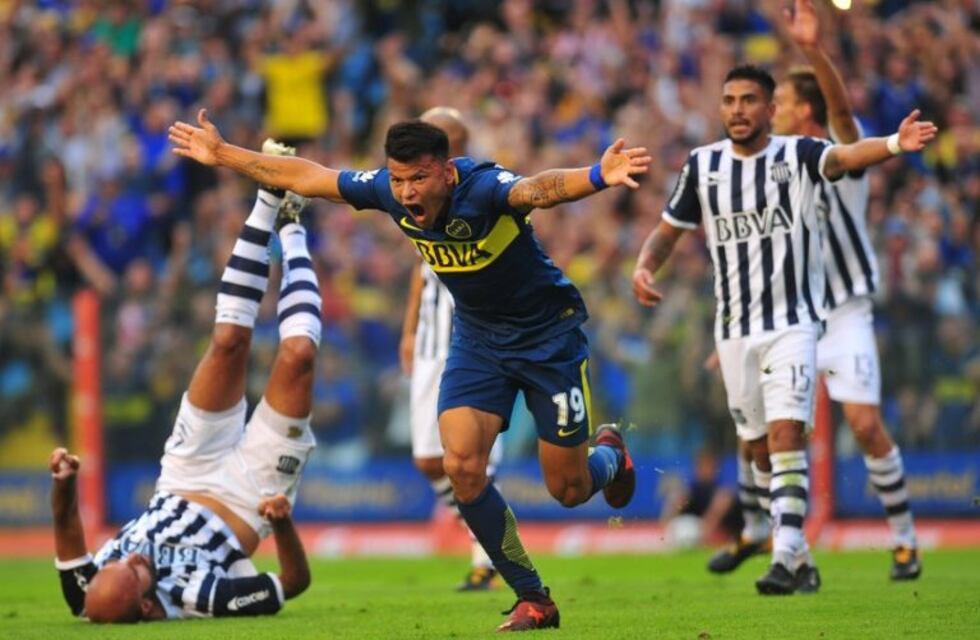 En el final, Boca le ganó 2-1 a Talleres y se aleja aún más en la punta