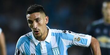 El contrato de Ricardo Centurión en Vélez tendrá una cláusula por sus antecedentes de violencia de género\u002E