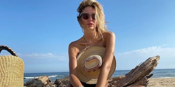 Dolores Barreiro publicó en la que viste solo un pareo