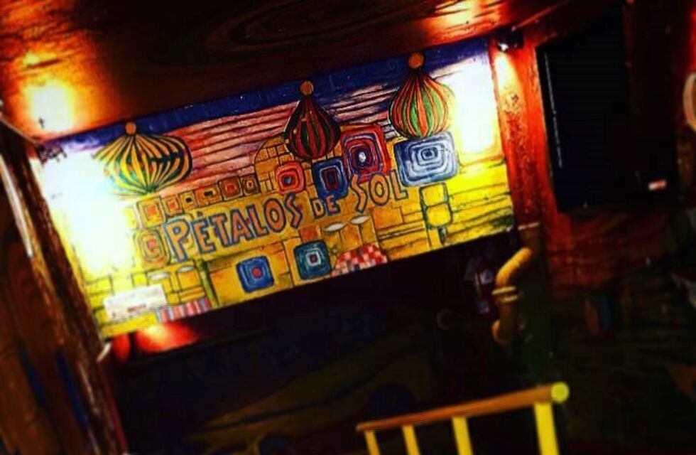 Pétalos vuelve con su fiesta temática y los precios de los '90