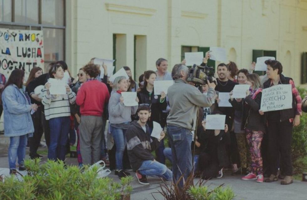 Se acentúa el conflicto en la Escuela Arte: "Tener la puerta cerrada es intimidar"