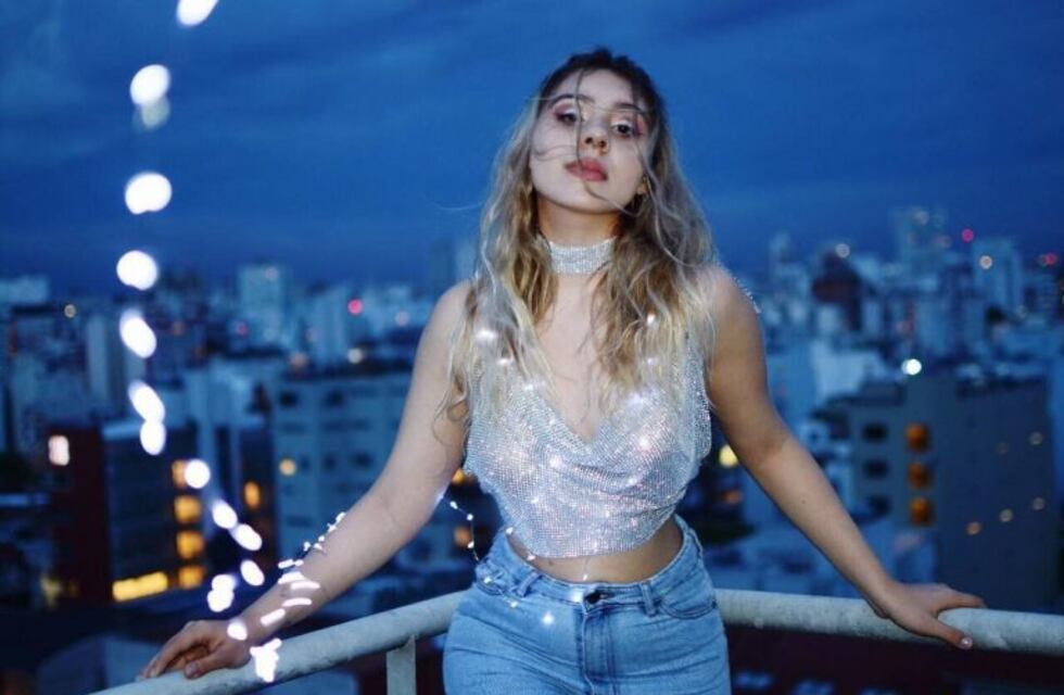 Empresaria, modelo y referente LGBT: así es Candela De Dominici, la hermana de Eva