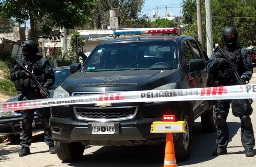 Detienen a colombiana por una causa de drogas en Arroyito