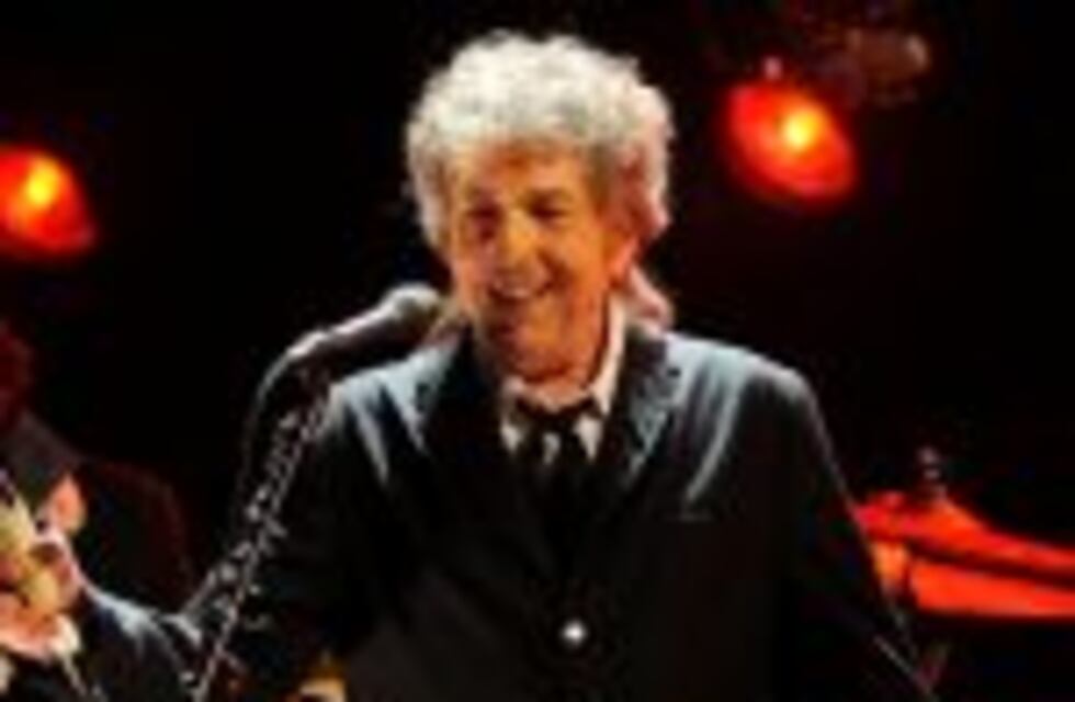 Bob Dylan no irá a ceremonia del Nobel, pero envió un discurso de agradecimiento