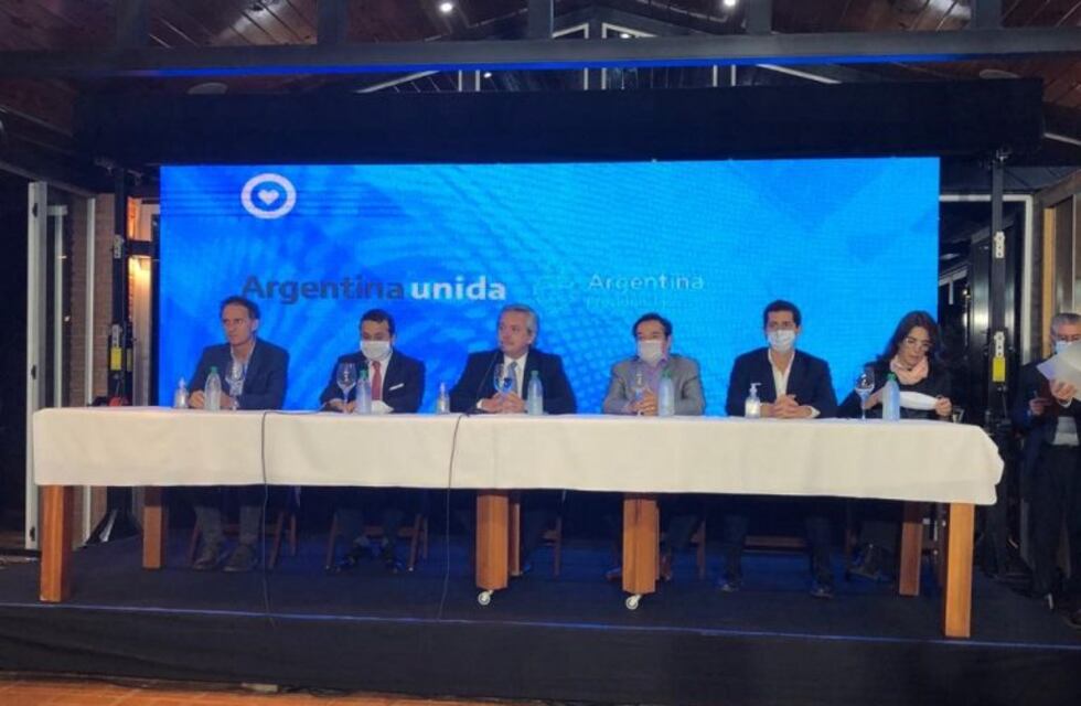 Alberto Fernández trajo financiación de obras en beneficio de 200.000 vecinos por $14.000 millones