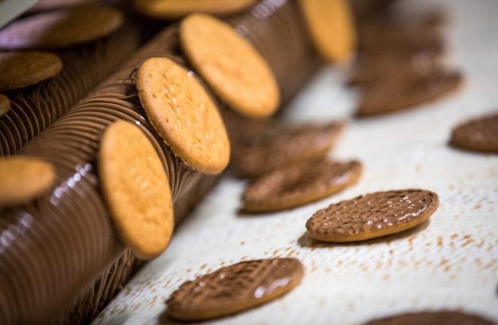 La Anmat prohibió la venta de unas galletitas dulces
