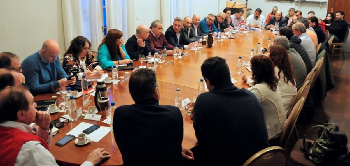 Reunión de Gabinete de Chubut\u002E