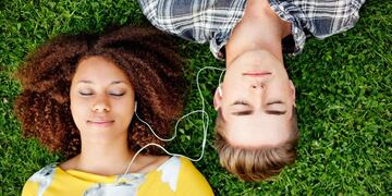 Elegir una pareja con los mismos gustos musicales tiene muchas ventajas\u002E